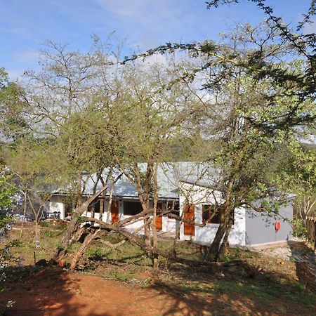 Hazyview Buffalo Game Lodge Bagian luar foto