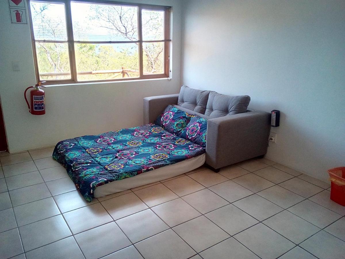 Hazyview Buffalo Game Lodge Bagian luar foto