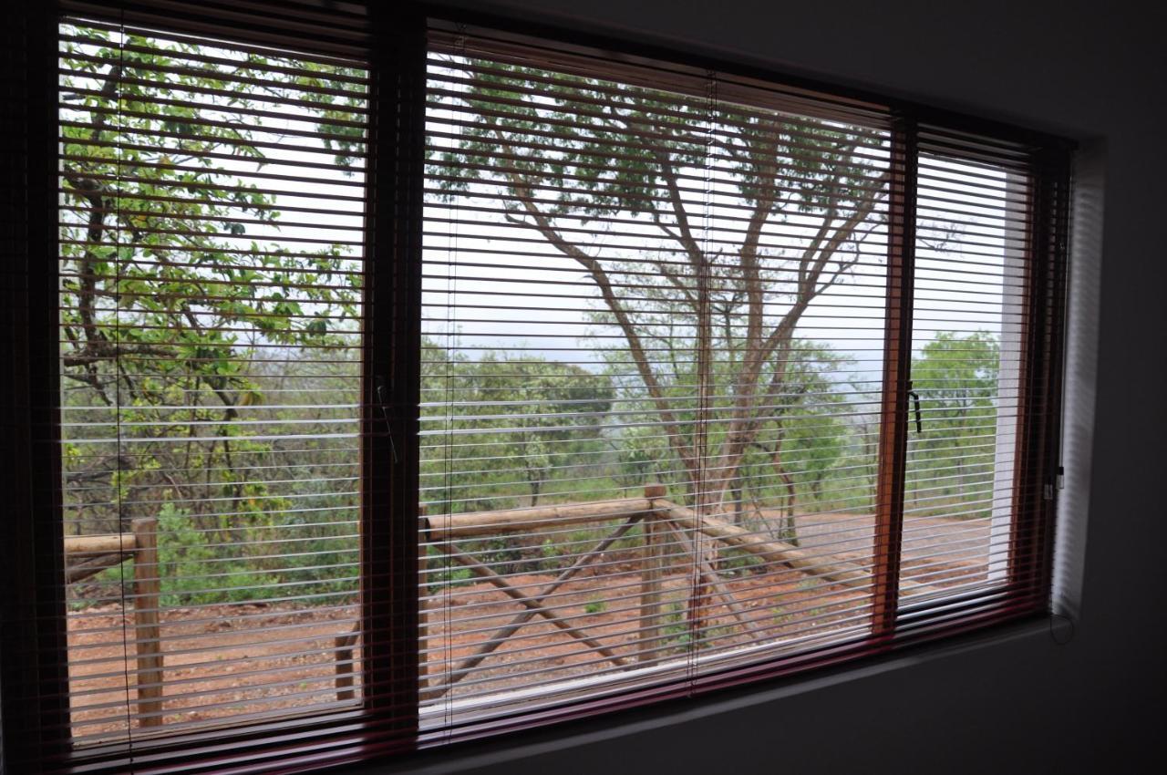 Hazyview Buffalo Game Lodge Bagian luar foto